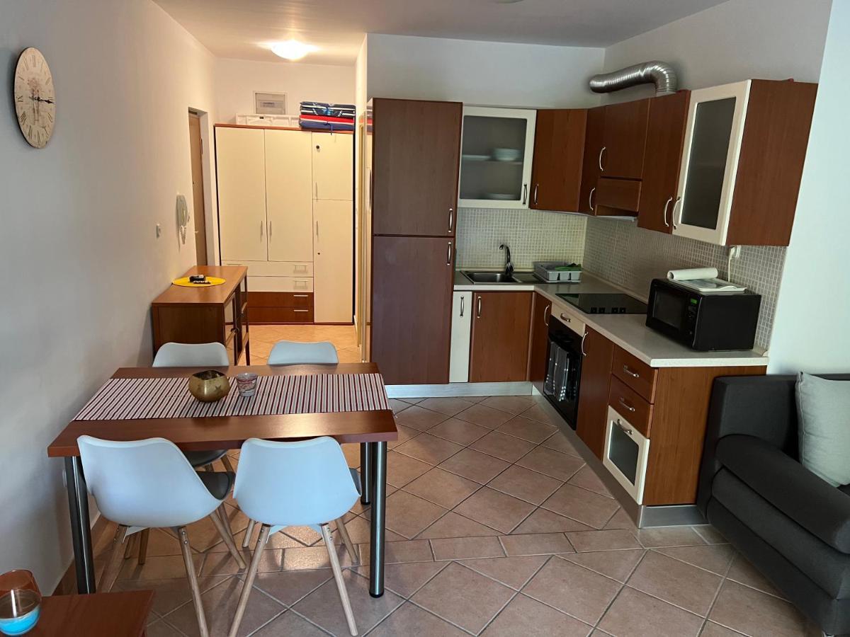 Mario Apartment Brela Dış mekan fotoğraf